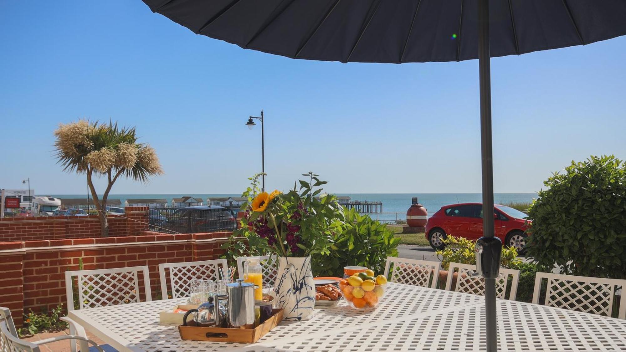 Northcliffe, Southwold Seafront Sleeps 14 Villa Buitenkant foto